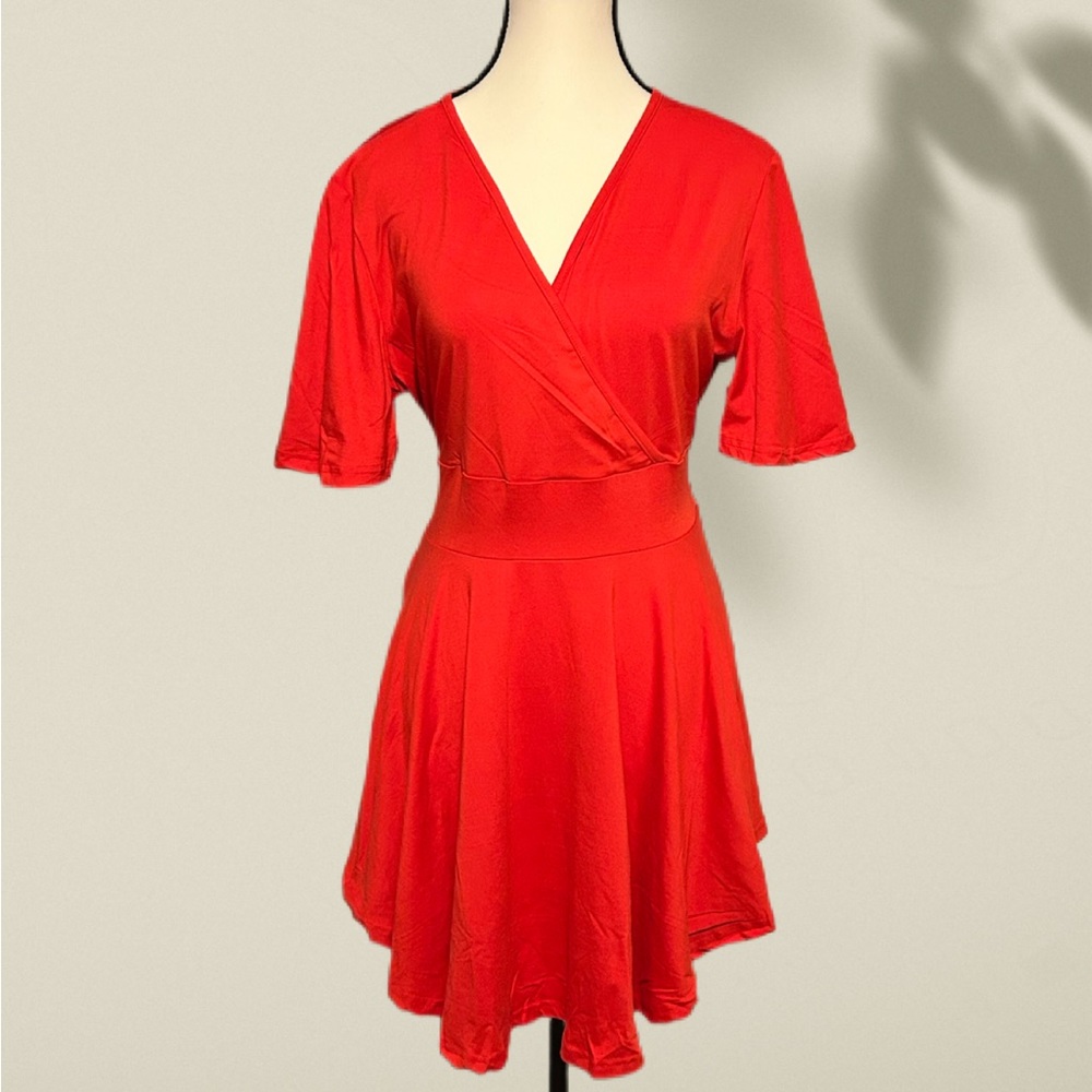 🌺NWOT🌺 Short Sleeved Red Tie Top
